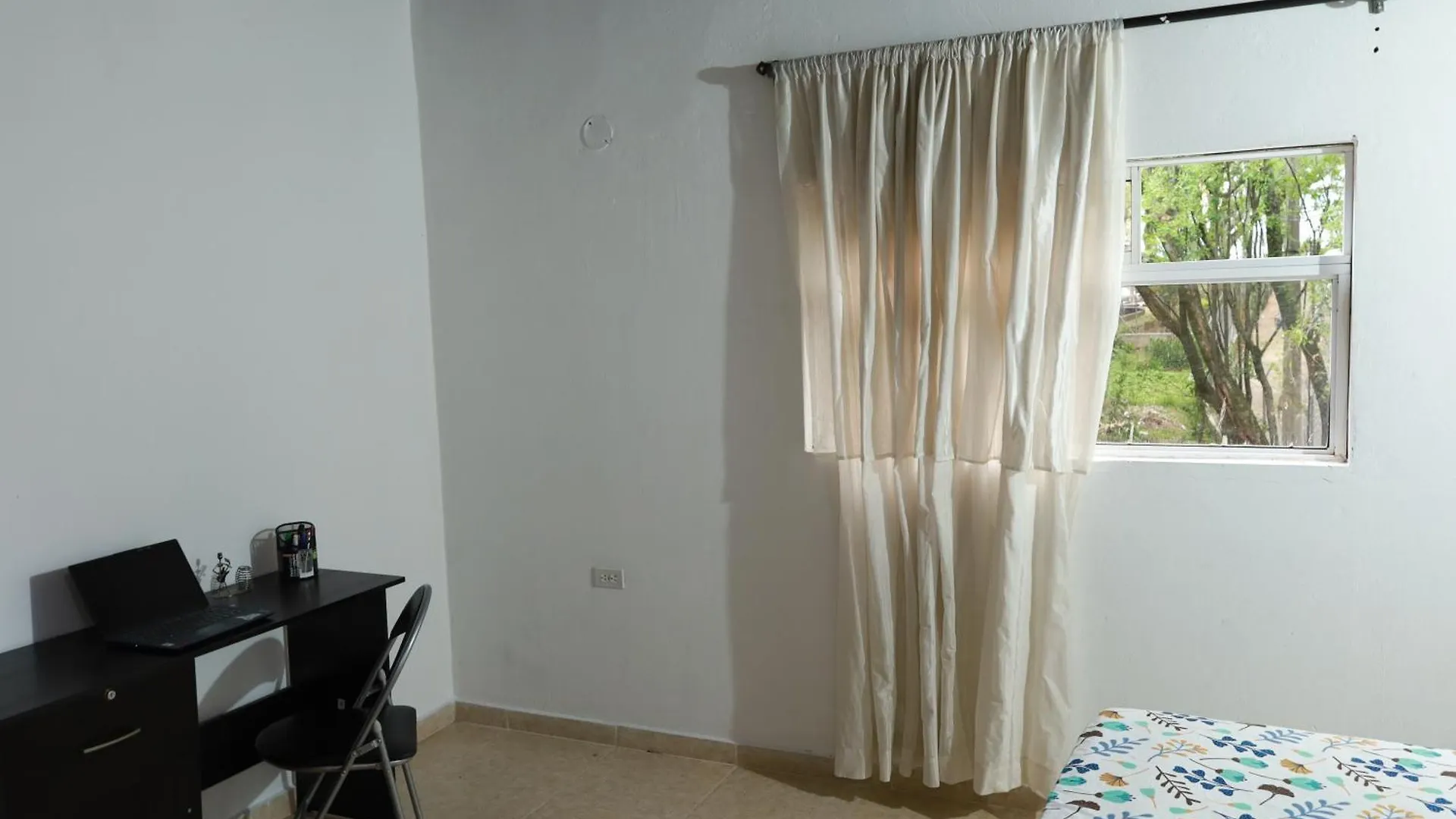 Hostal Terruno Medellin Guest house